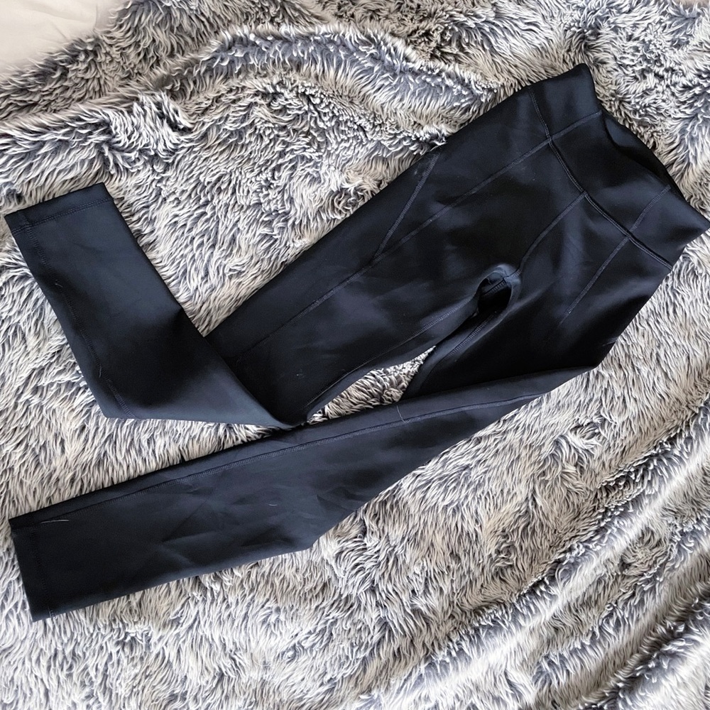 Core Cropped legging by aurum activewear XS